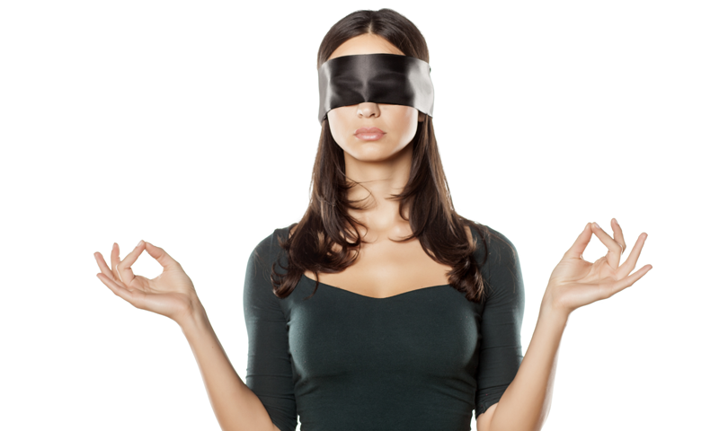 Blindfold meaning in Hindi, Blindfold ka kya matlab hota hai