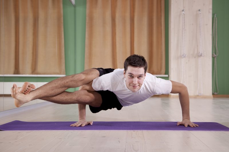 Yoga men build strength